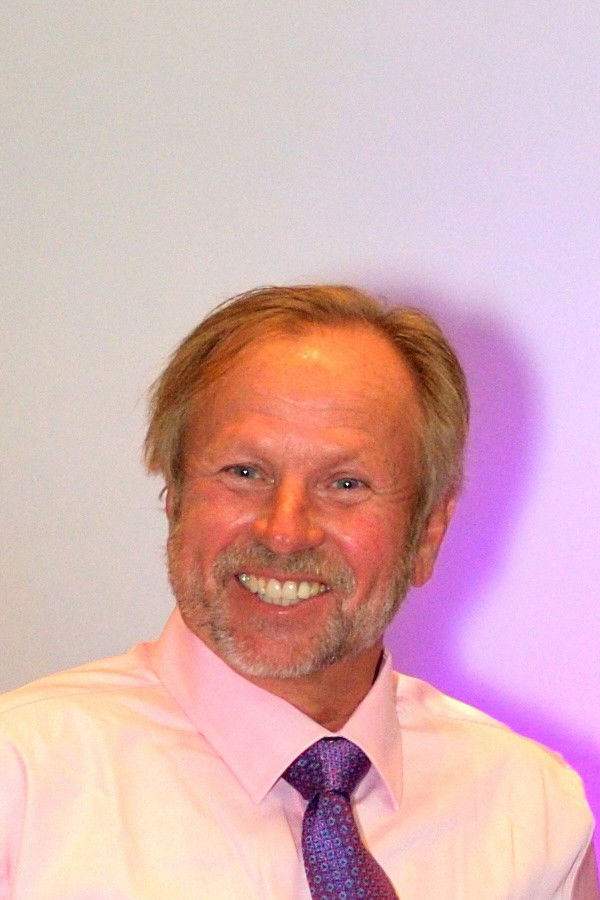 et billede af Bernard Schweitzer