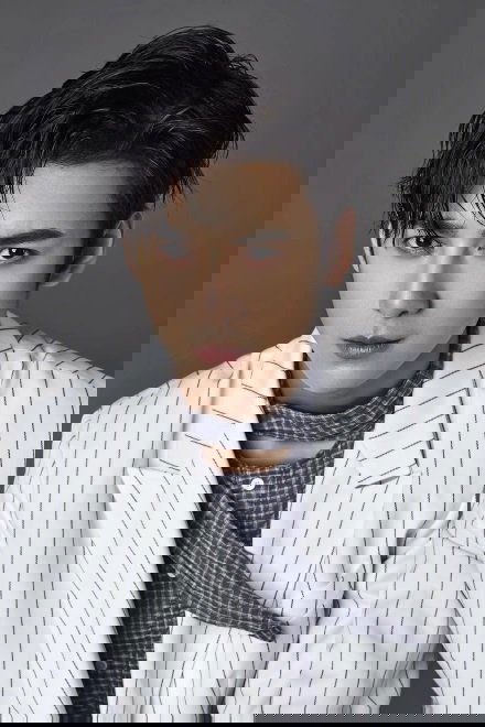 et billede af Herman Li