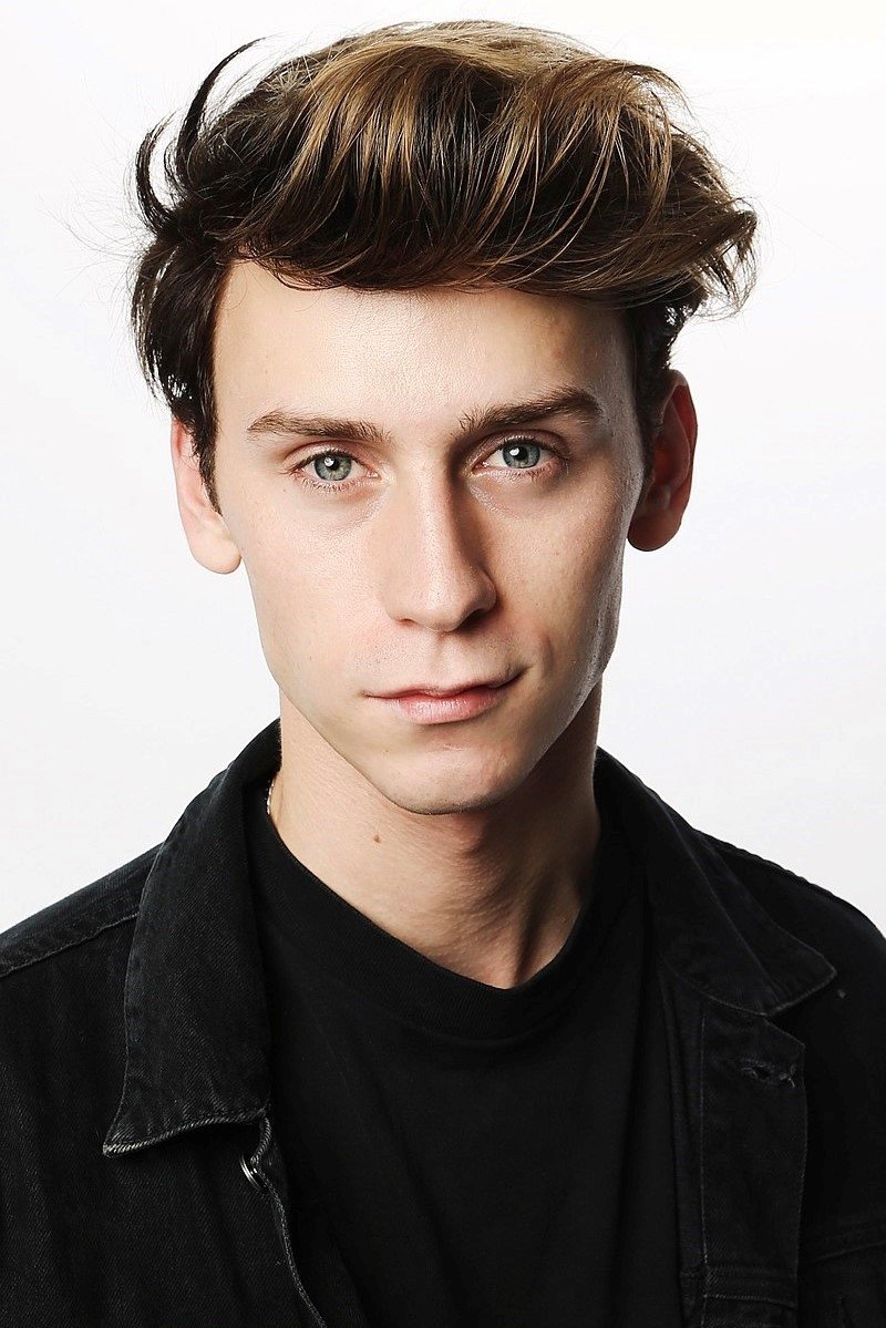 et billede af Oskar Belton