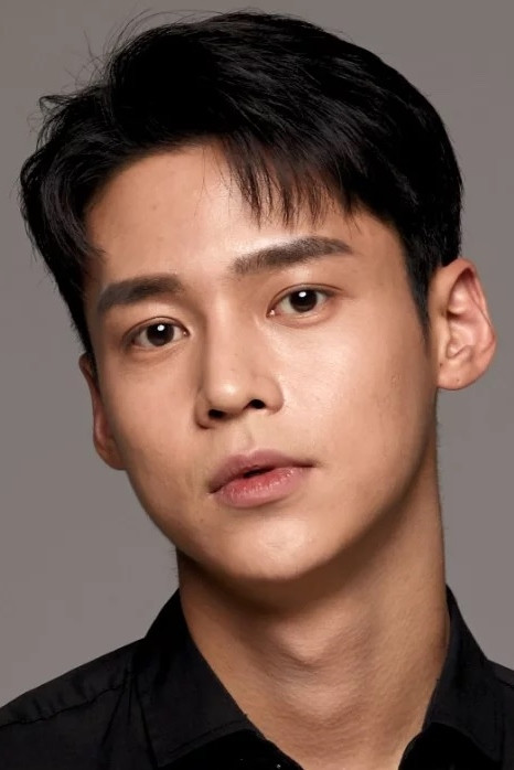 et billede af Hwang Jung-ha