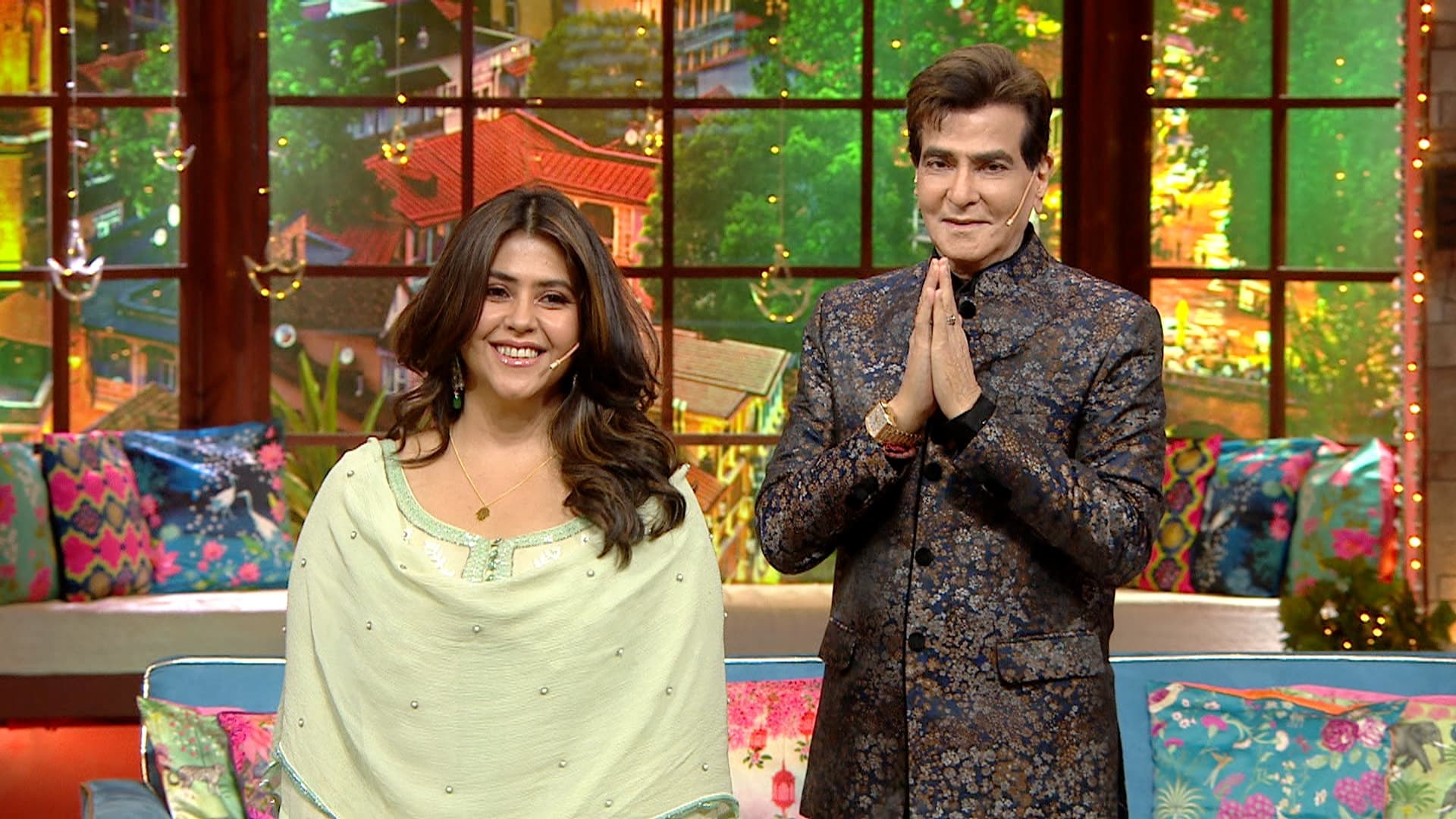 The Kapil Sharma Show Season 2 :Episode 201  Rib-Tickling Laughter With Ekta And Jeetendra