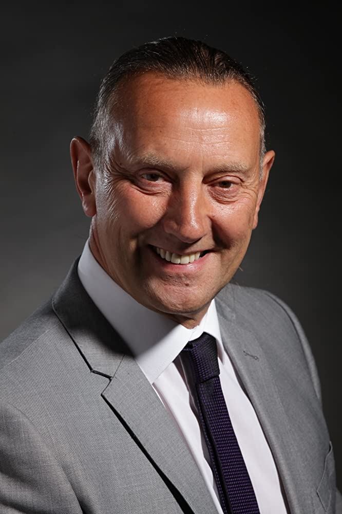 et billede af Steve Barnett