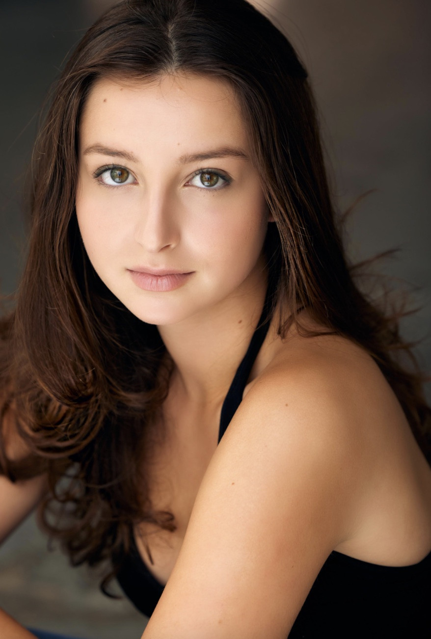 et billede af Dilay Akcora