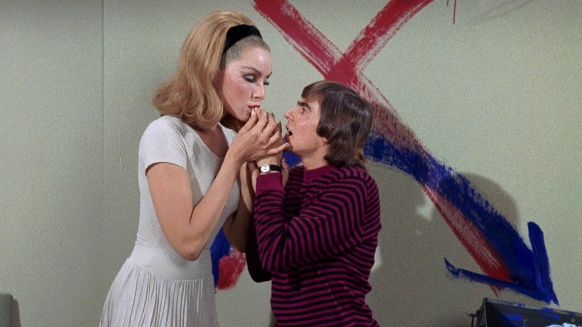 S1E29 · Monkees Get Out More Dirt