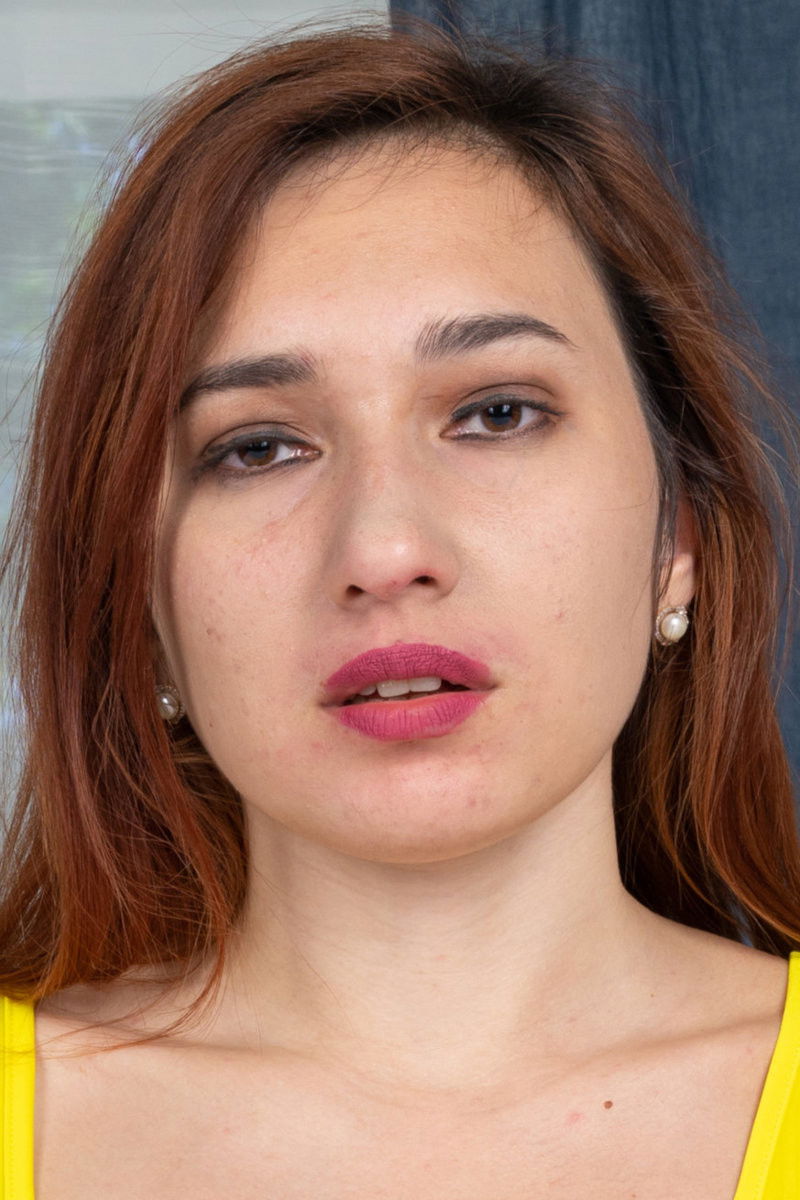 et billede af Angie Elif