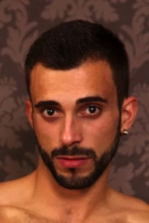 et billede af Alec Hill