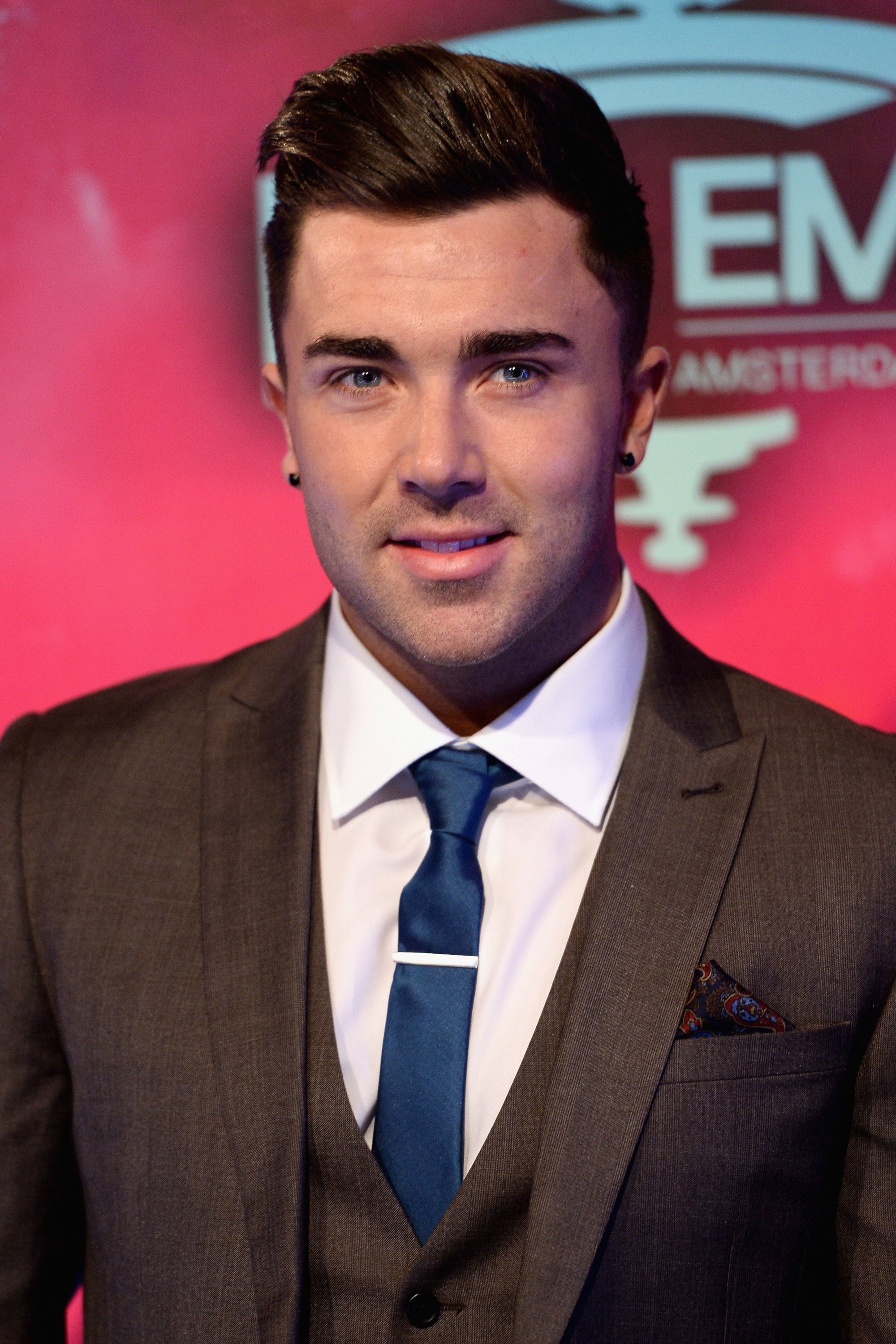 et billede af James Tindale