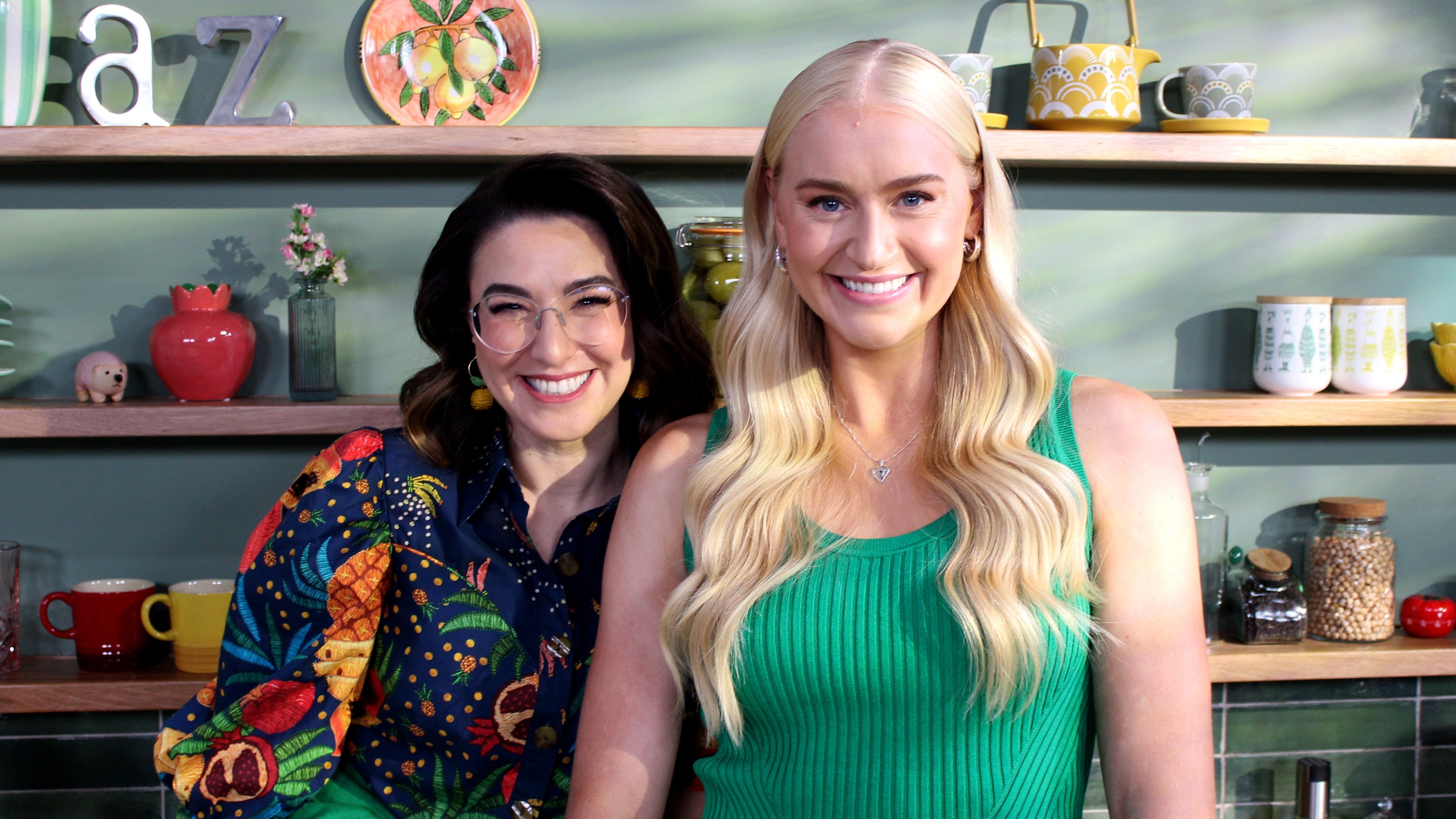 A Bite to Eat with Alice 2x25