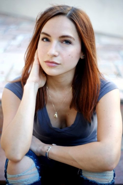 et billede af Brooke Vallone