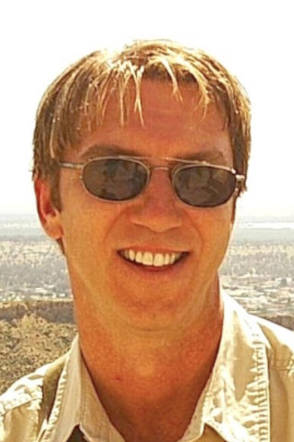 et billede af Terrence Scammell