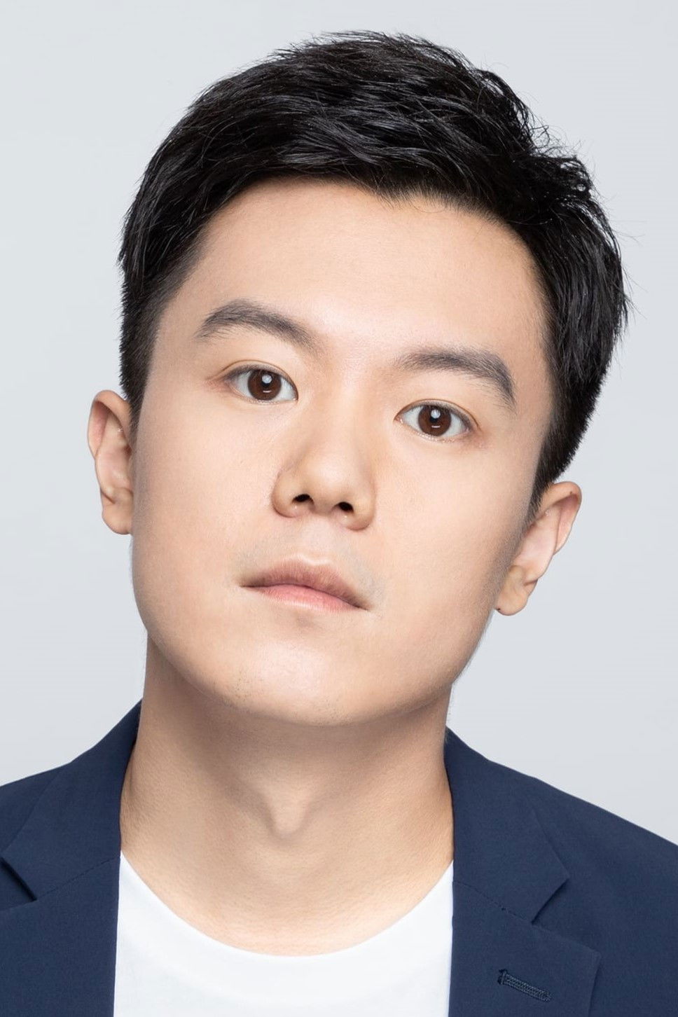 et billede af Kang Fuzhen