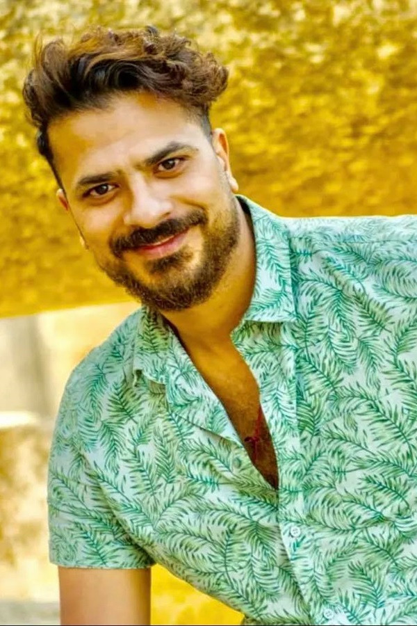 et billede af Mostafa Abu Saree