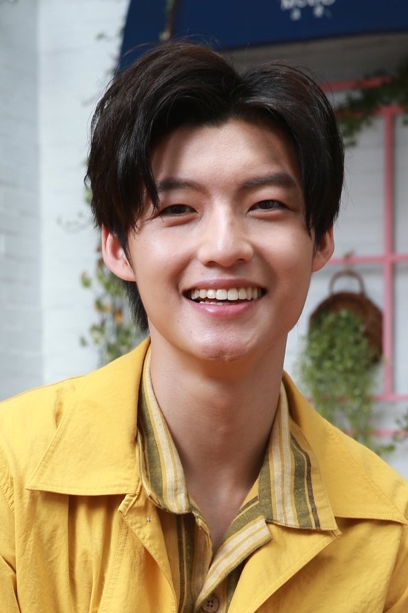 et billede af Liu Yu-Ren