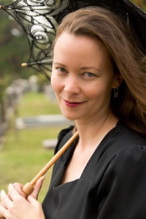 et billede af Karie Bible