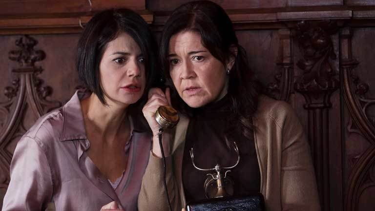 Los misterios de Laura