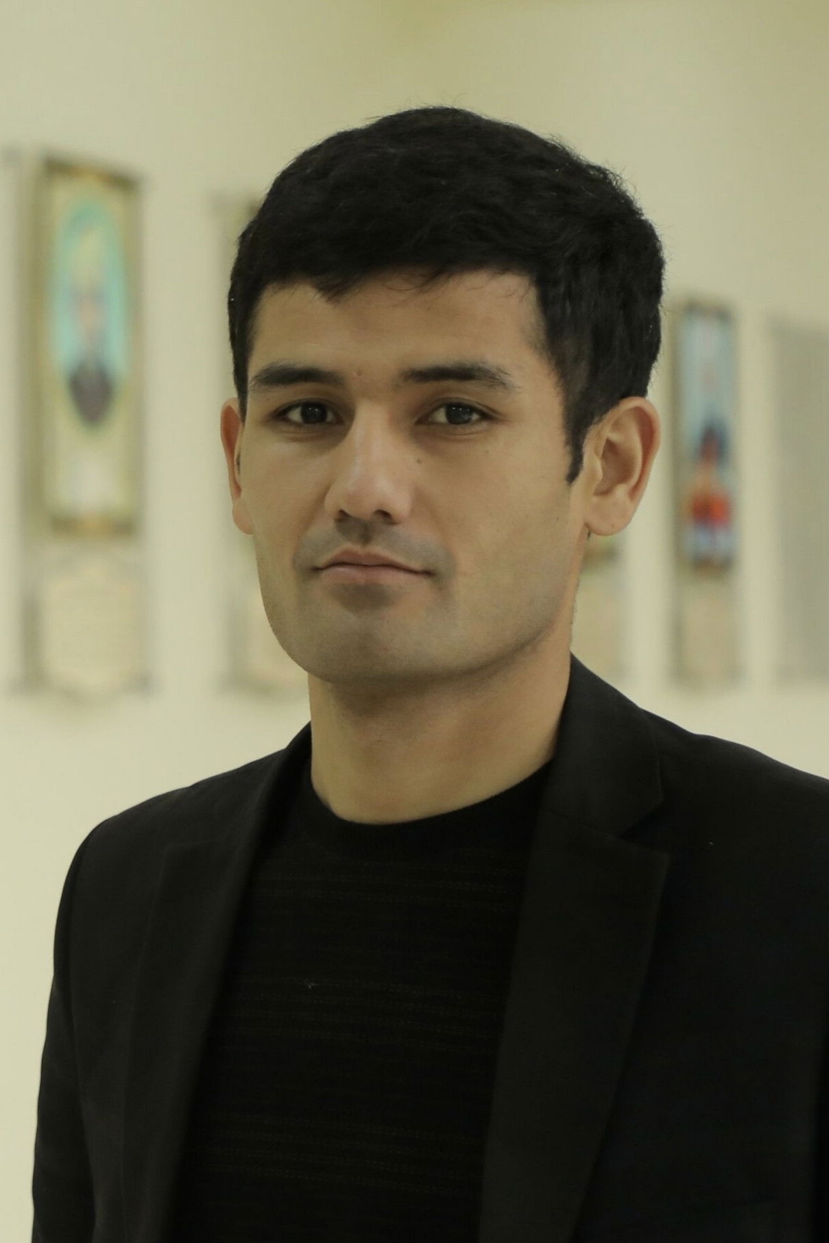 Et billede af Shokir Kholikov