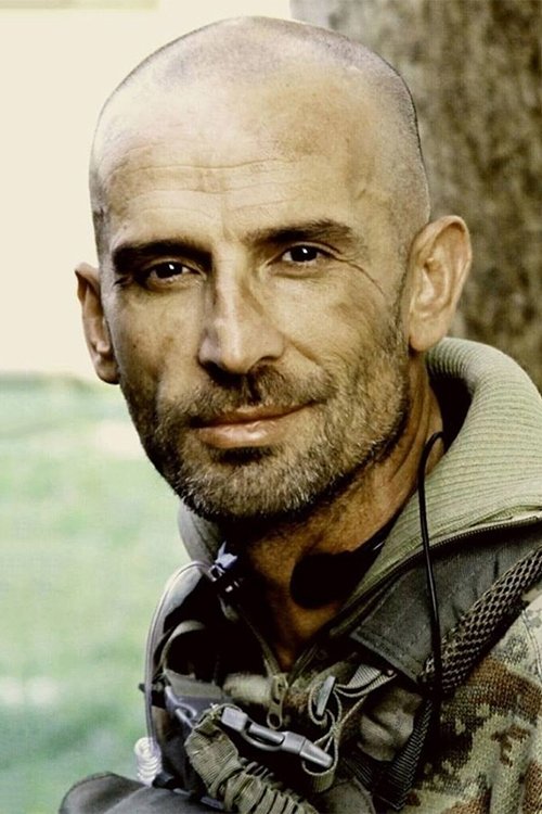 et billede af Ahmet Pınar