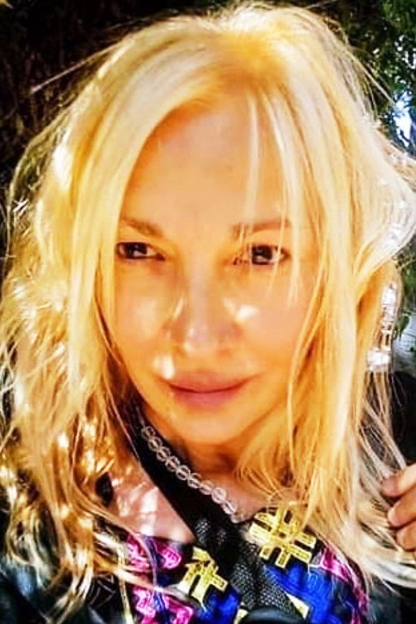 et billede af Romina Gay