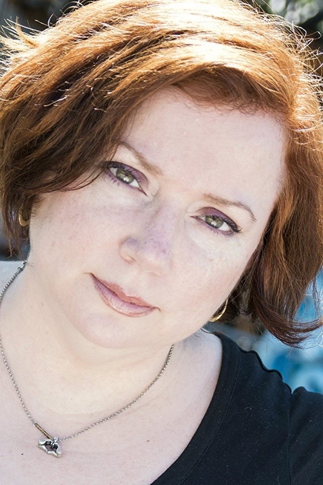 et billede af Adrianne Frost