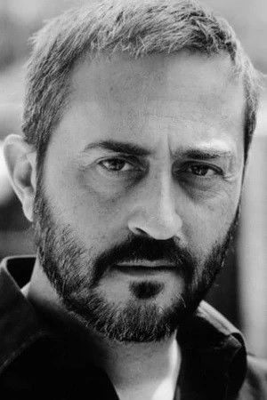 et billede af Alberto Angrisano