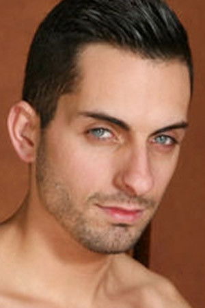 et billede af Hugo Arias