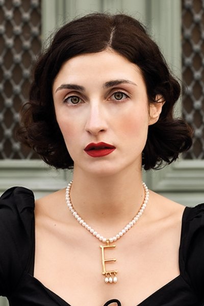 et billede af Efi Gousi