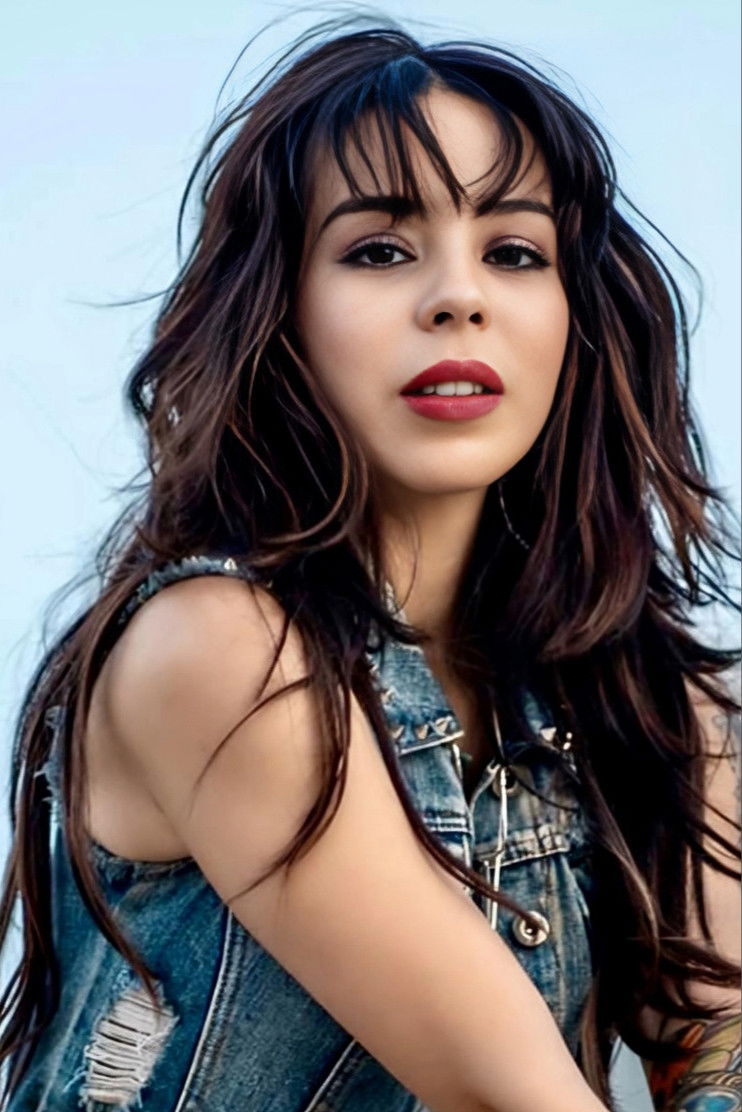 et billede af Stormy Lopez