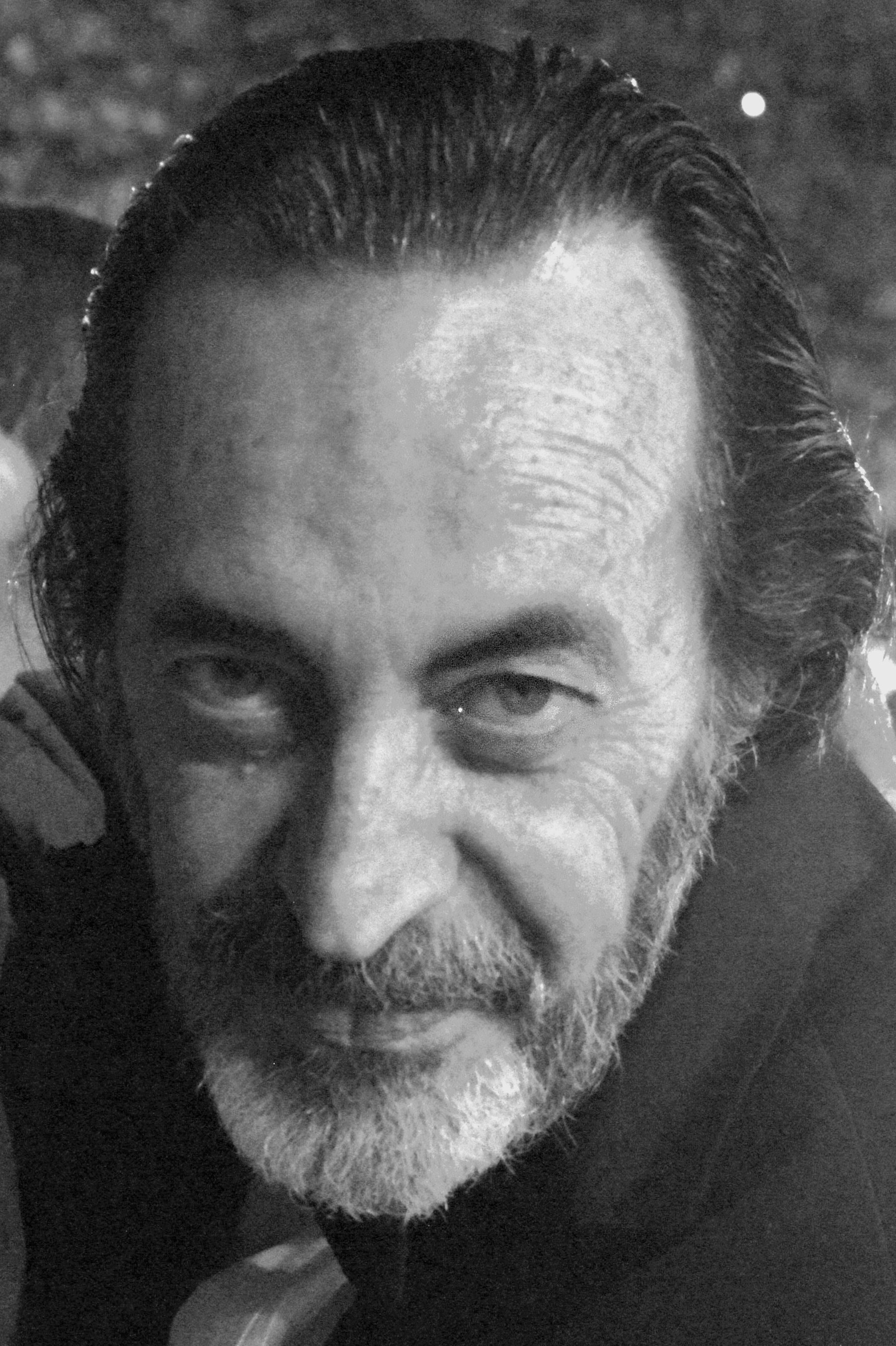 et billede af Hichem Rostom