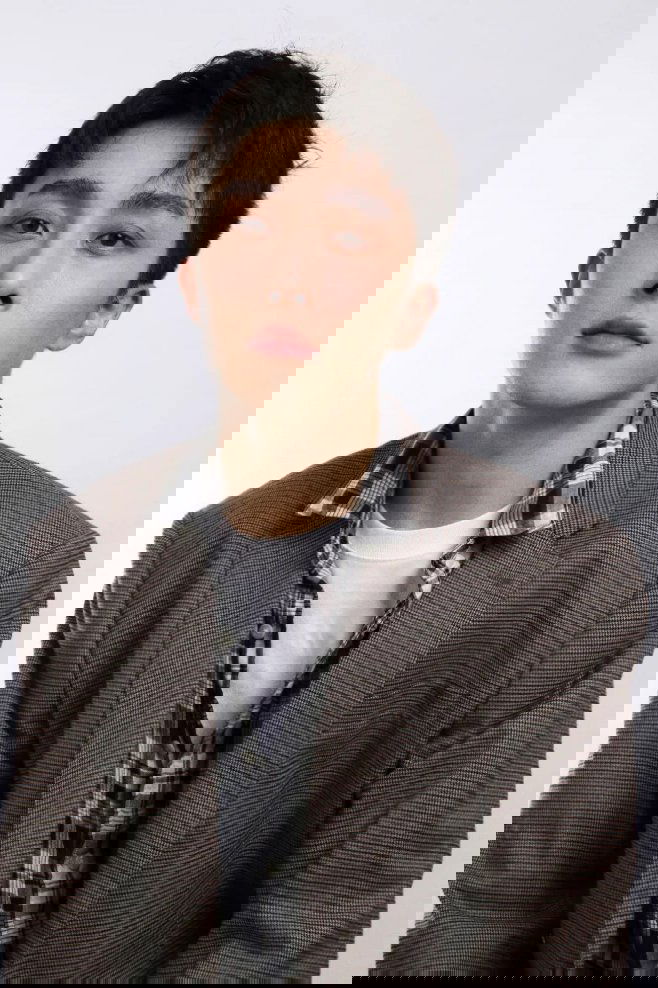 Ye Ting's picture in the cast