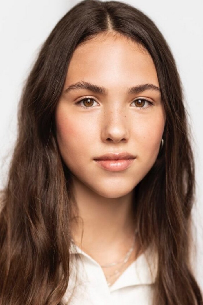 Rosalie Loiselle's picture in the cast