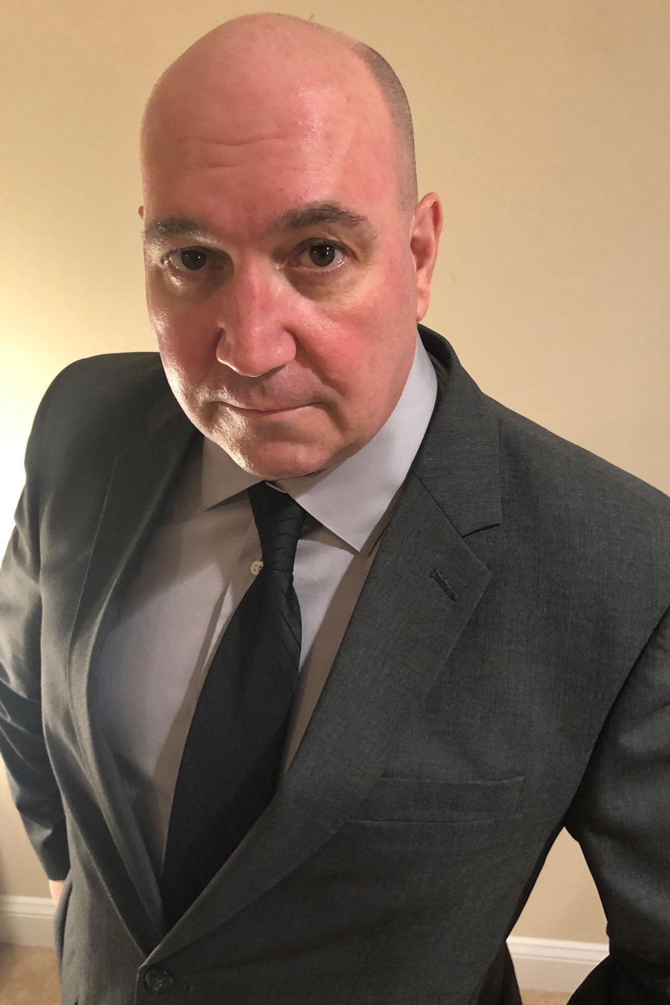 et billede af Brian T Shirley