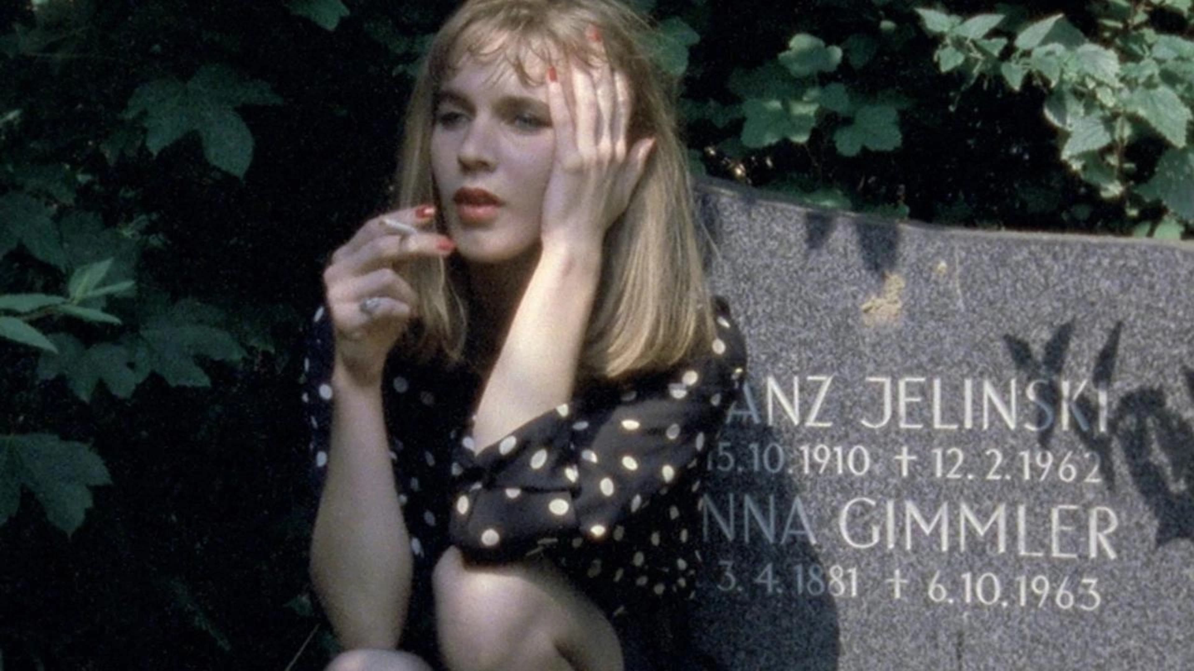 Inside (2007)