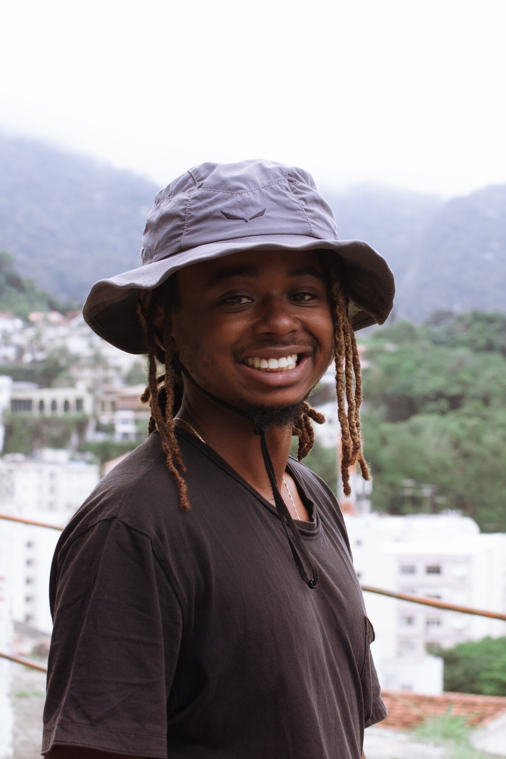 Carlos Oliveira | Sound Recordist