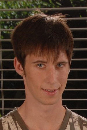 et billede af Adrian Lyton