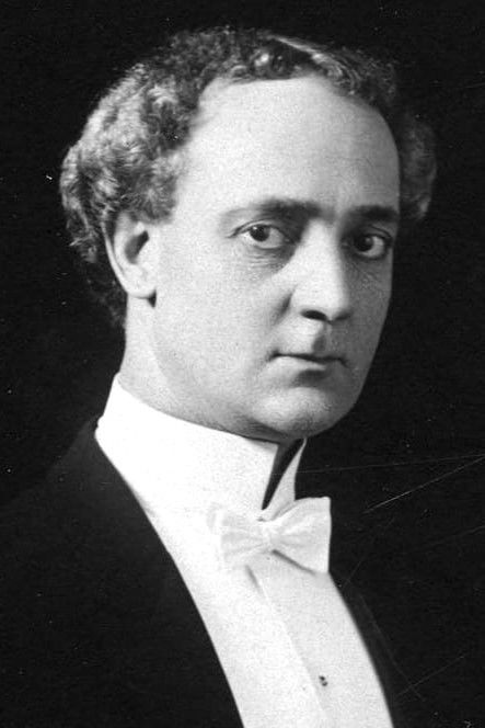 et billede af Lucius Henderson