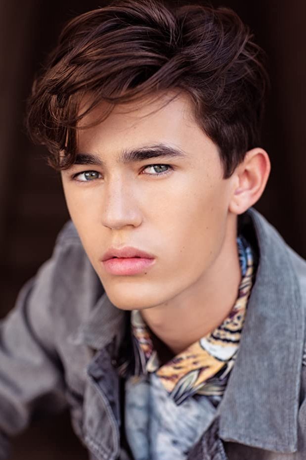 et billede af Nolan Gross