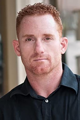 et billede af Sean Paul Braud