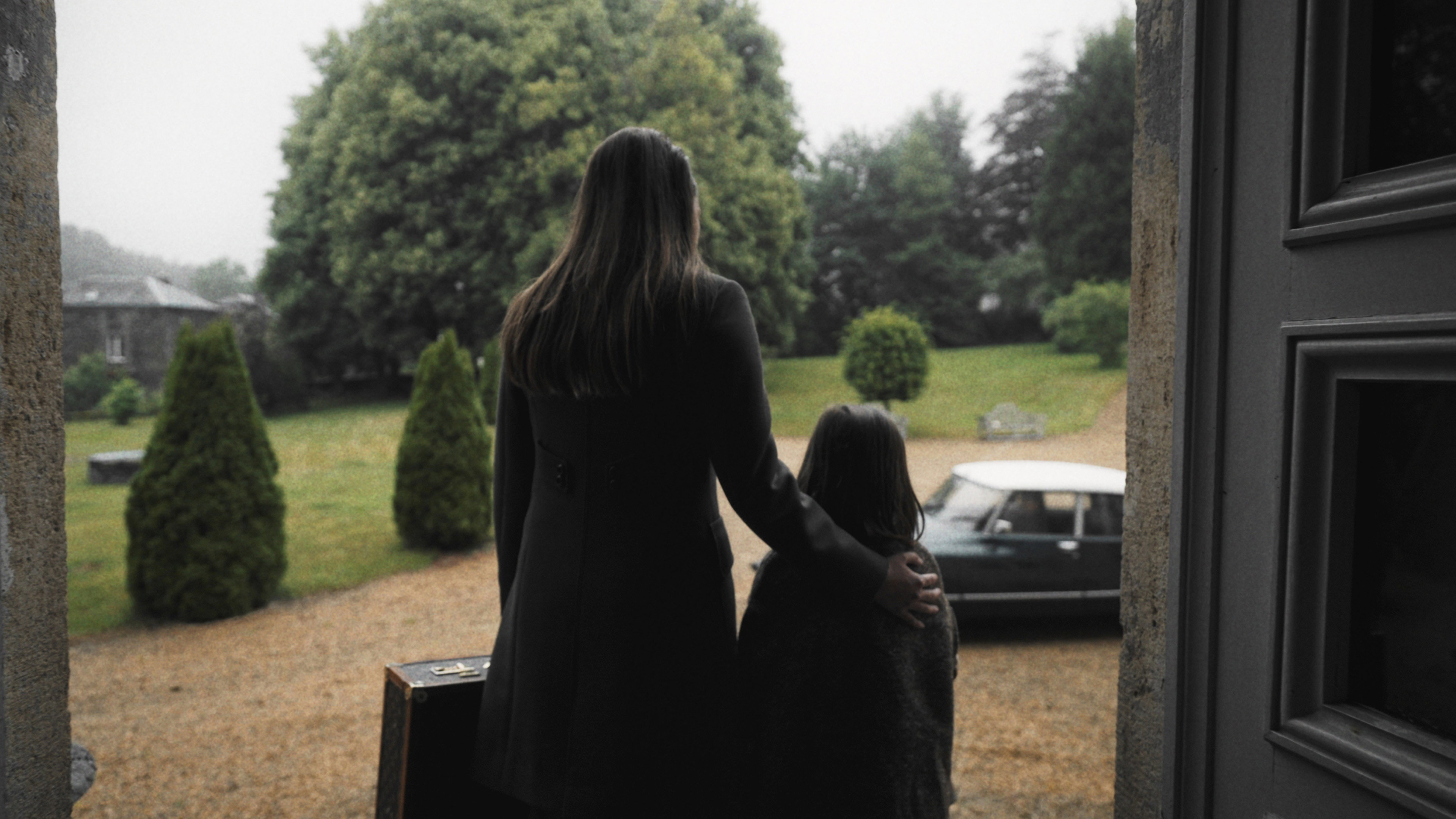 Delphine: The Secret Princess S01E01 backdrop