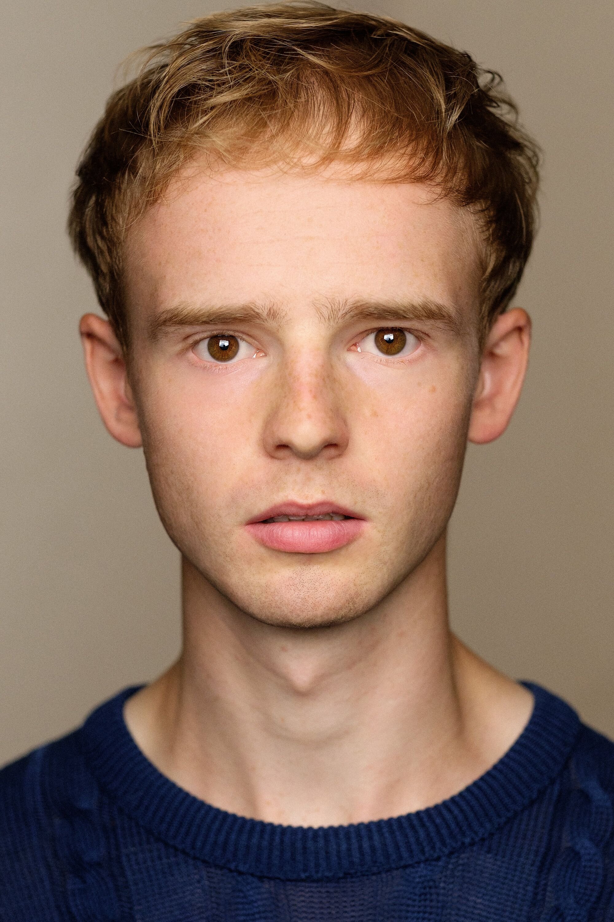 et billede af Aron Dochard