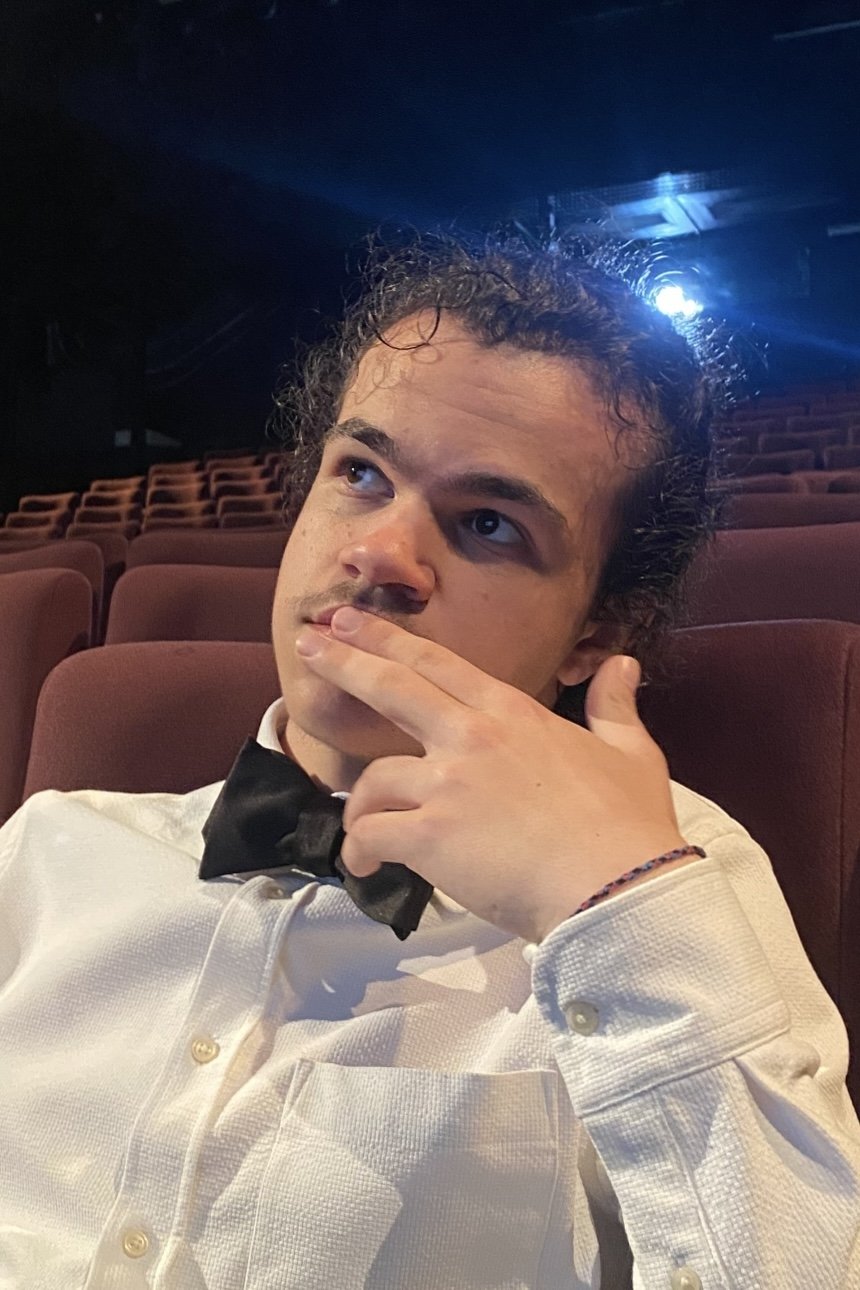 Milann Leroy as Fabrizio Breznev