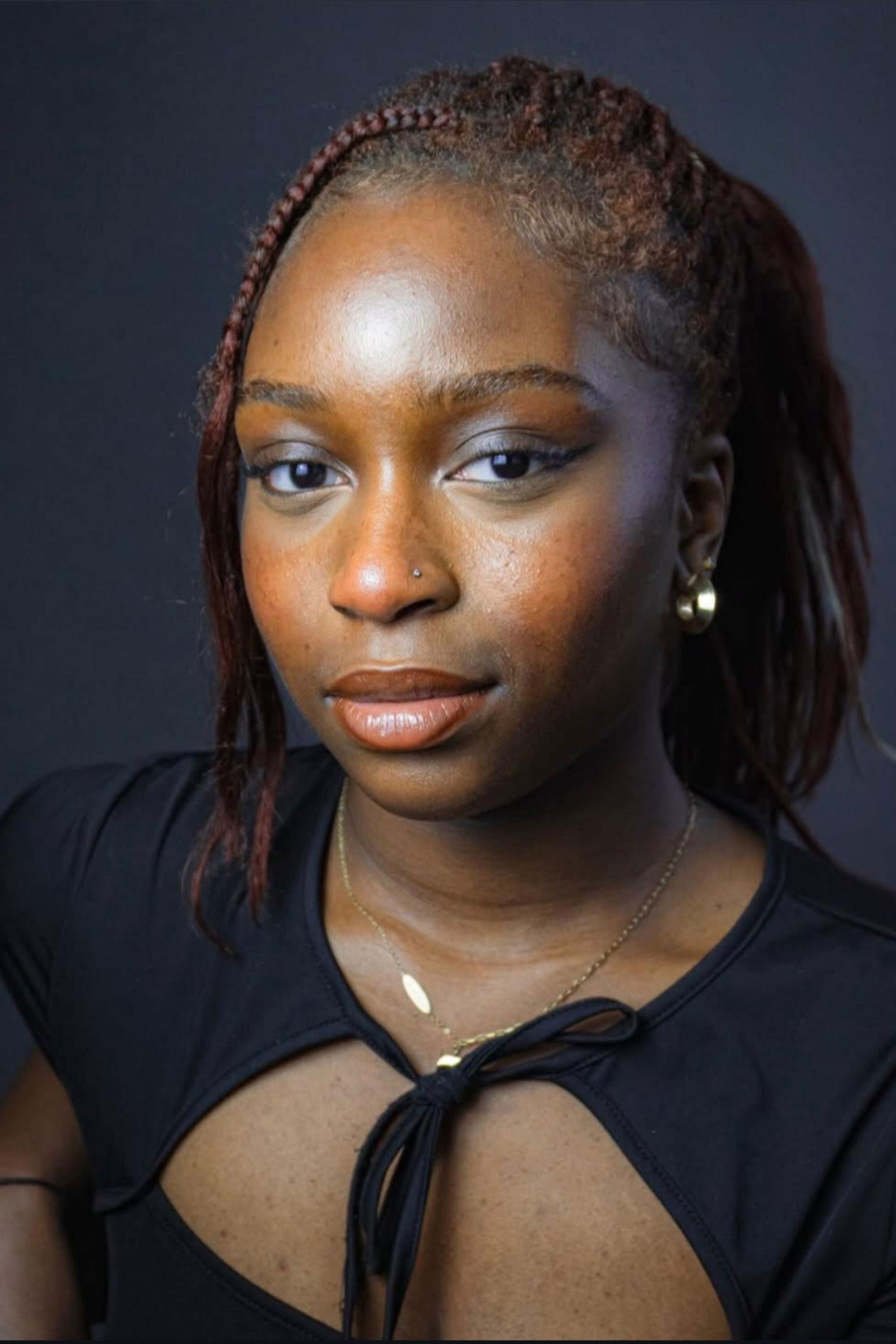 et billede af AJ Olaniun