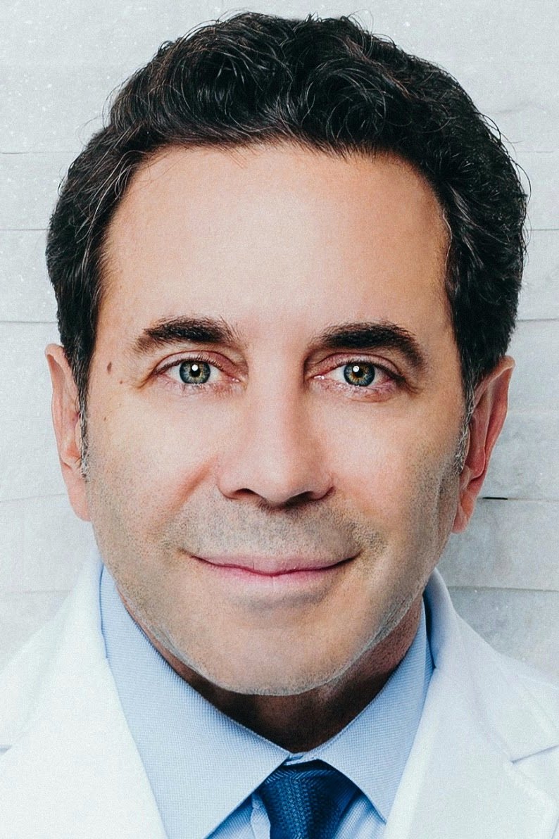 et billede af Paul Nassif