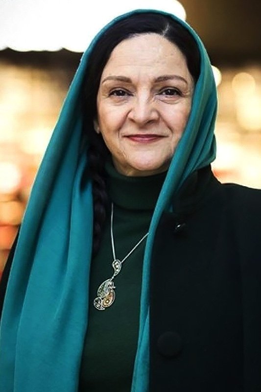 Golab Adine's picture in the cast