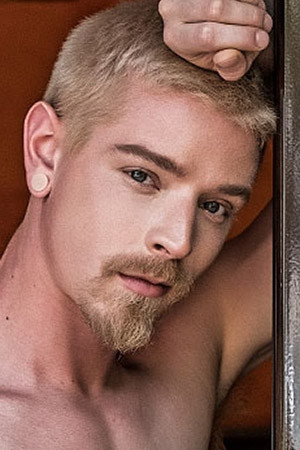 et billede af Cody Winter