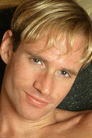 et billede af Toby Moore