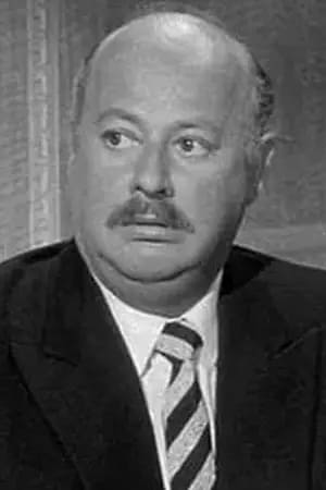 et billede af Laurie Main