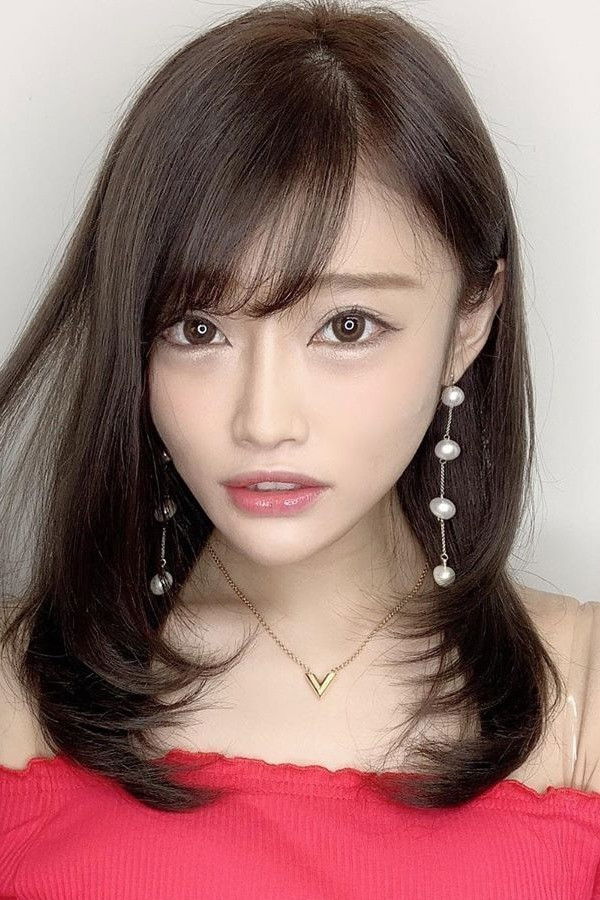 et billede af Hina Nanami