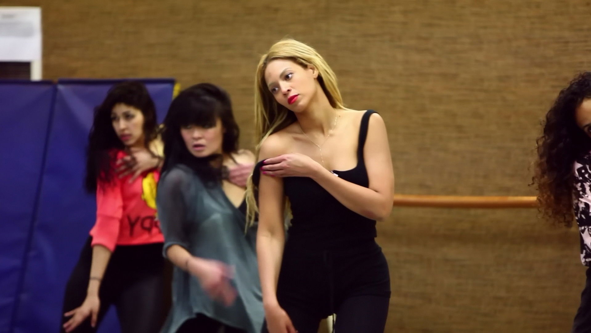 Beyonc&eacute;: Year of 4