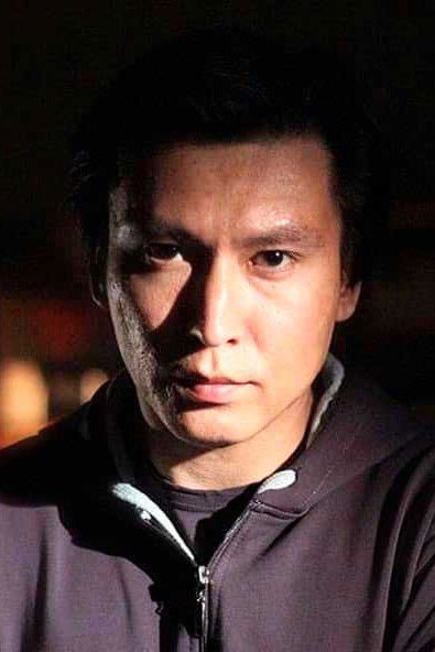 et billede af Emil Atageldijev