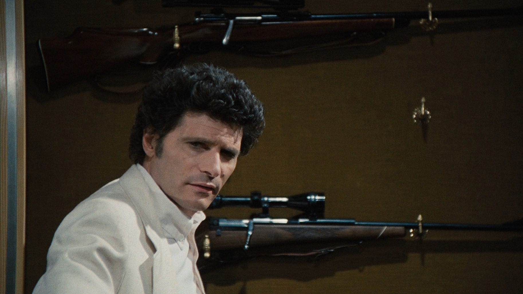Agente doble (1977)